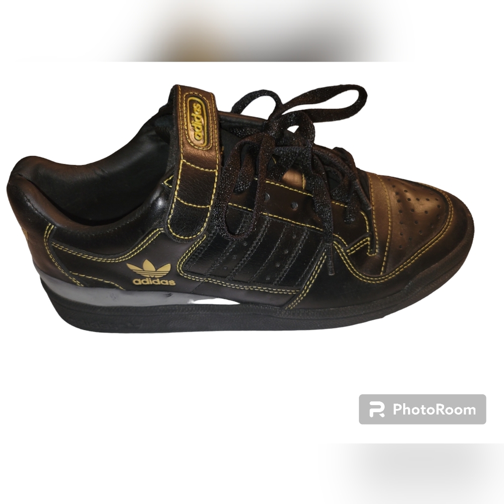 ADIDAS BLACK FORUM LO FTR SNEAKERS